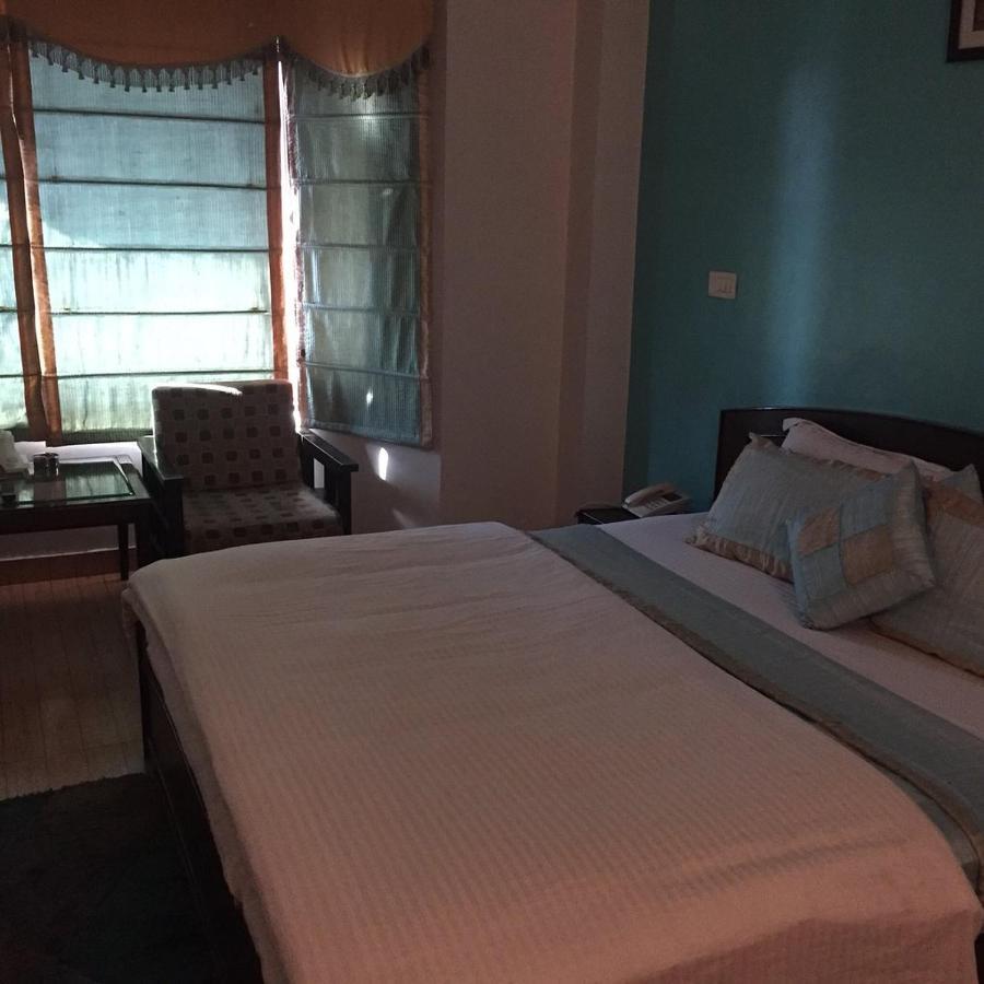 Polo Regency Hotel Sundarnagar Buitenkant foto