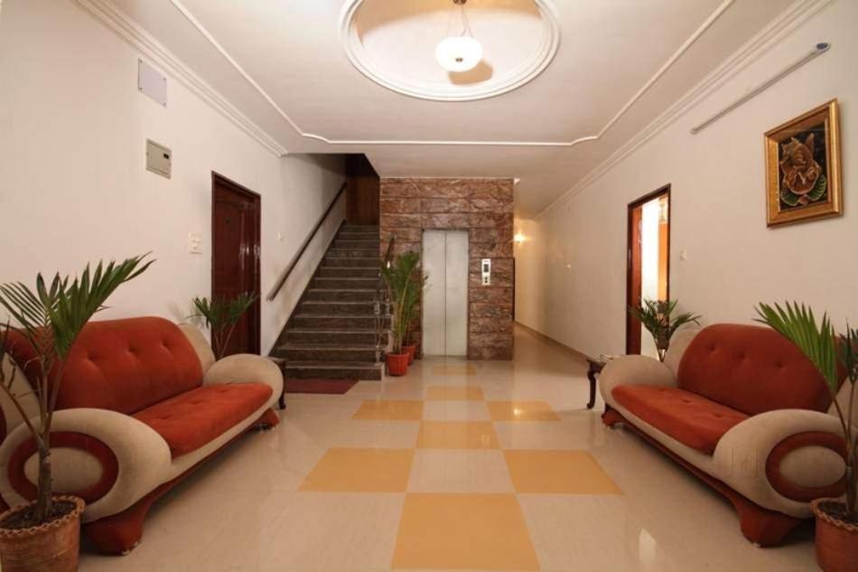 Polo Regency Hotel Sundarnagar Buitenkant foto
