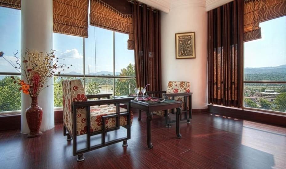 Polo Regency Hotel Sundarnagar Buitenkant foto
