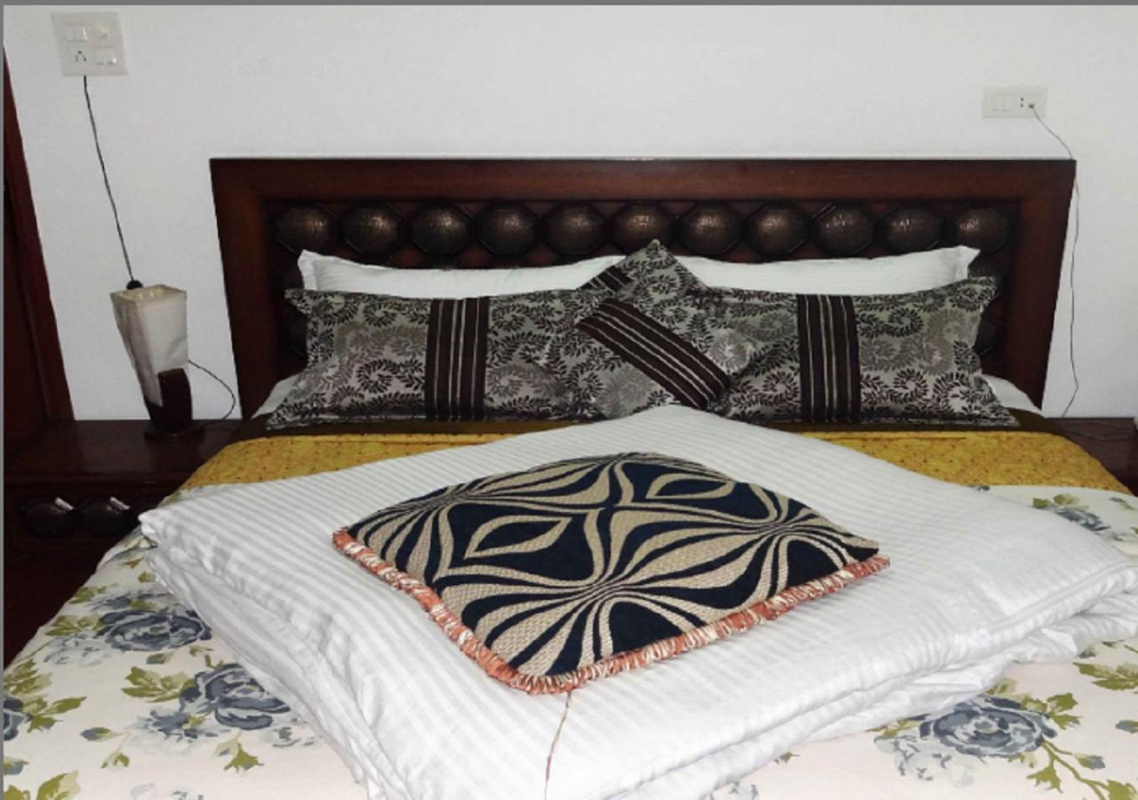 Polo Regency Hotel Sundarnagar Buitenkant foto