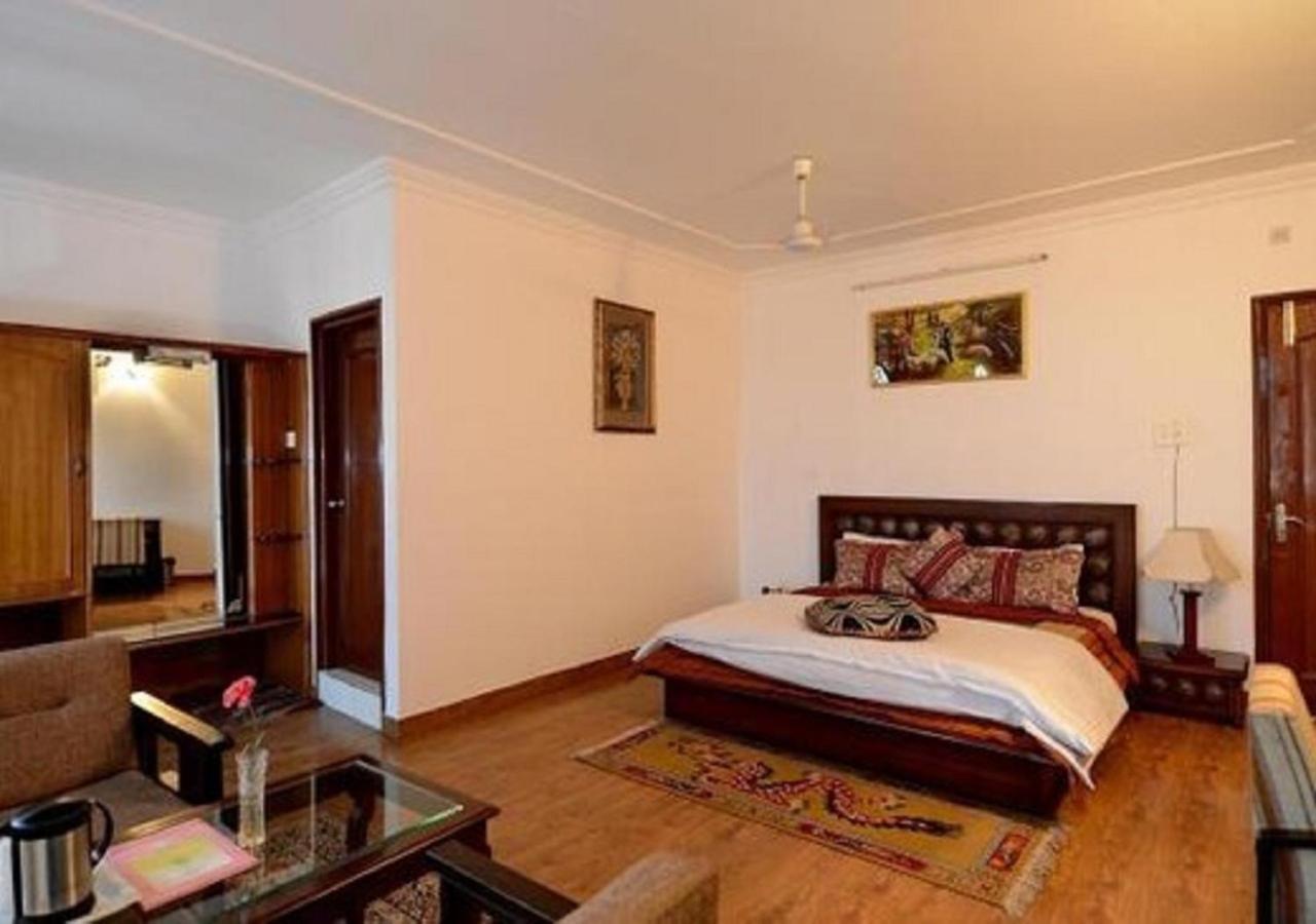 Polo Regency Hotel Sundarnagar Buitenkant foto